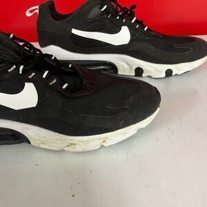 Nike Air Max 270 React ‘Black White’ CI3866-004